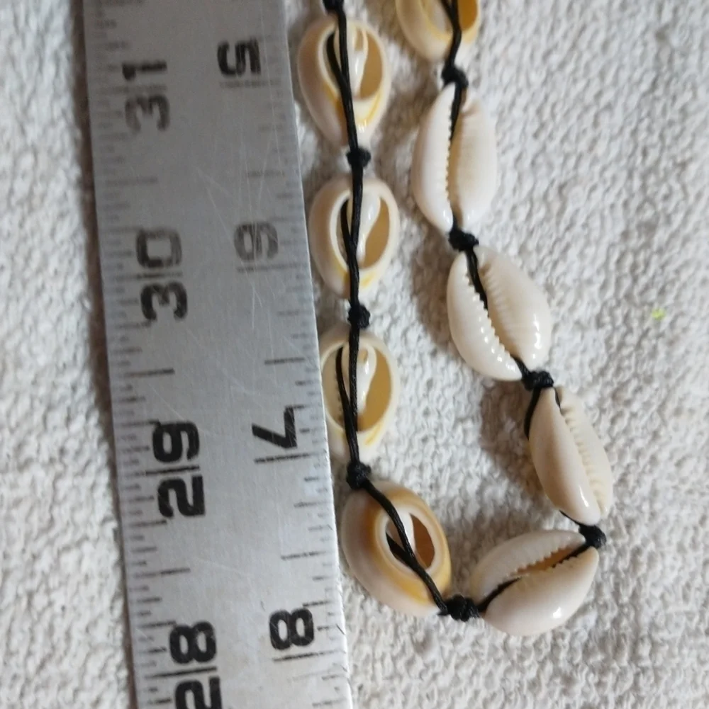 White cowrie shell faux pearl necklace
